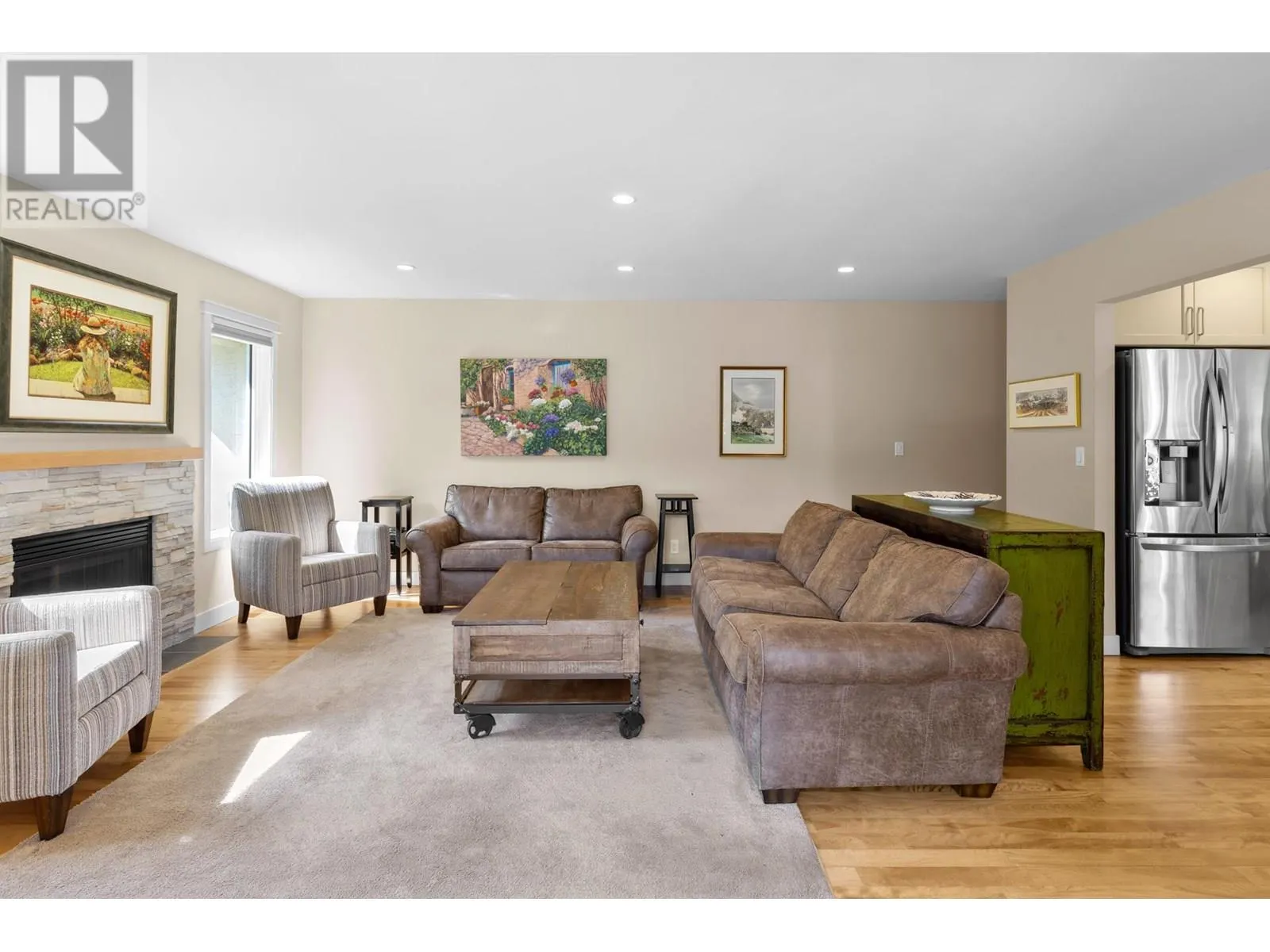 464 Cascia Drive