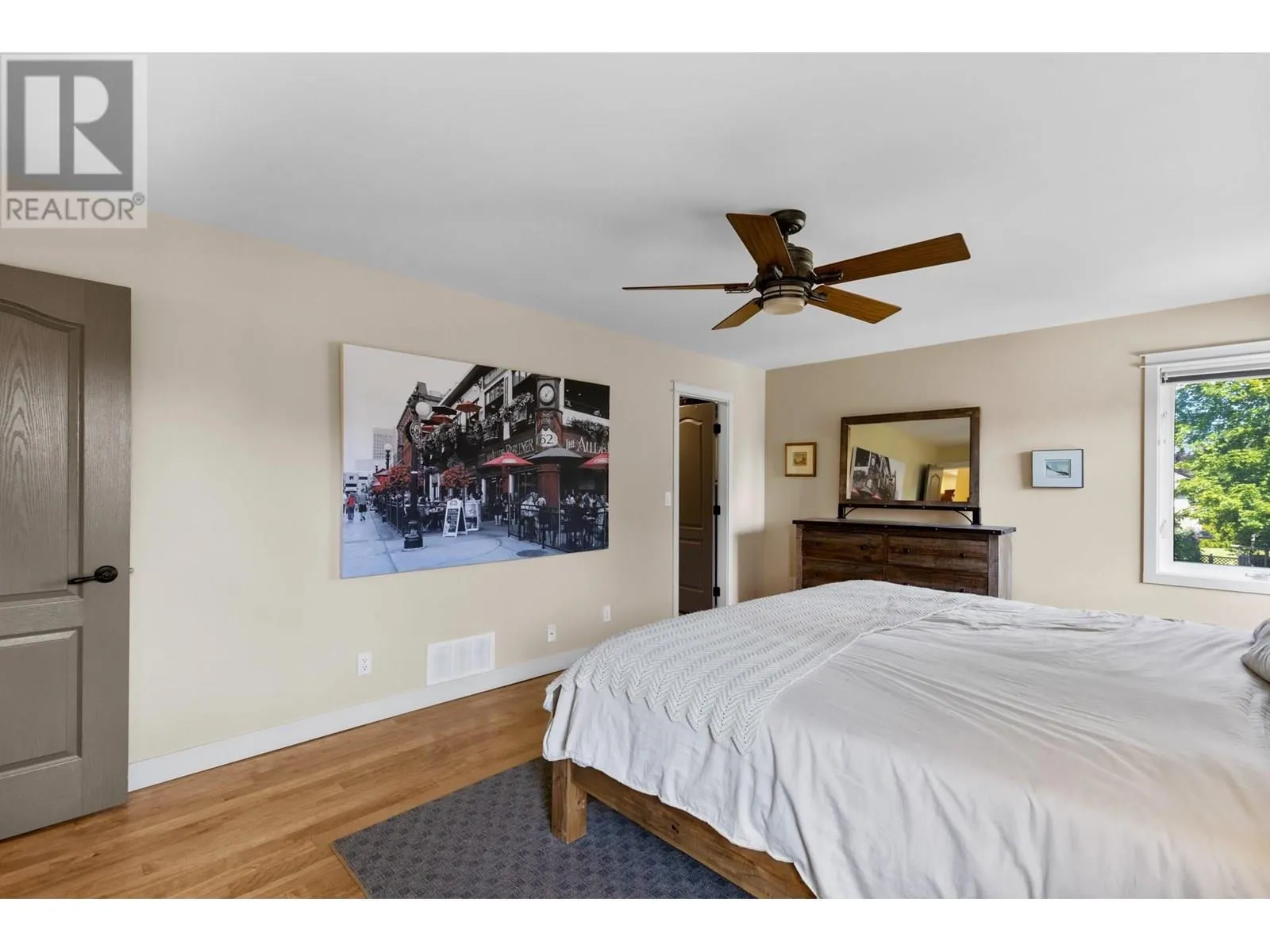 464 Cascia Drive