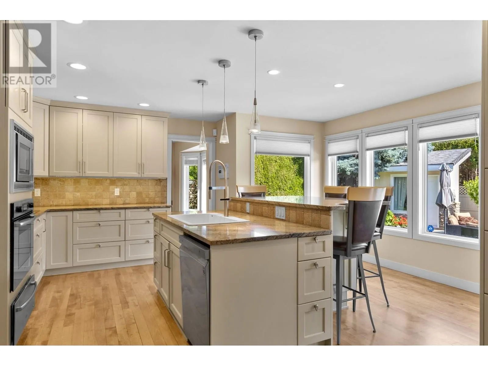 464 Cascia Drive