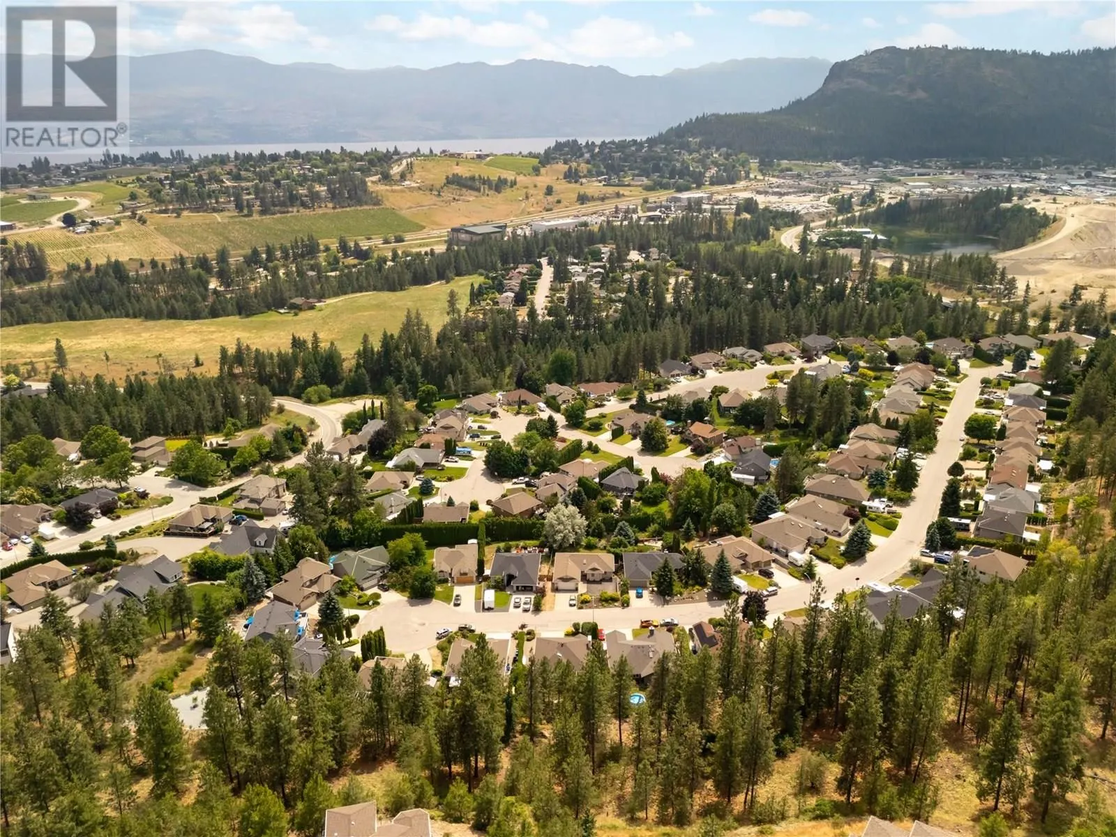 1068 Caledonia Way