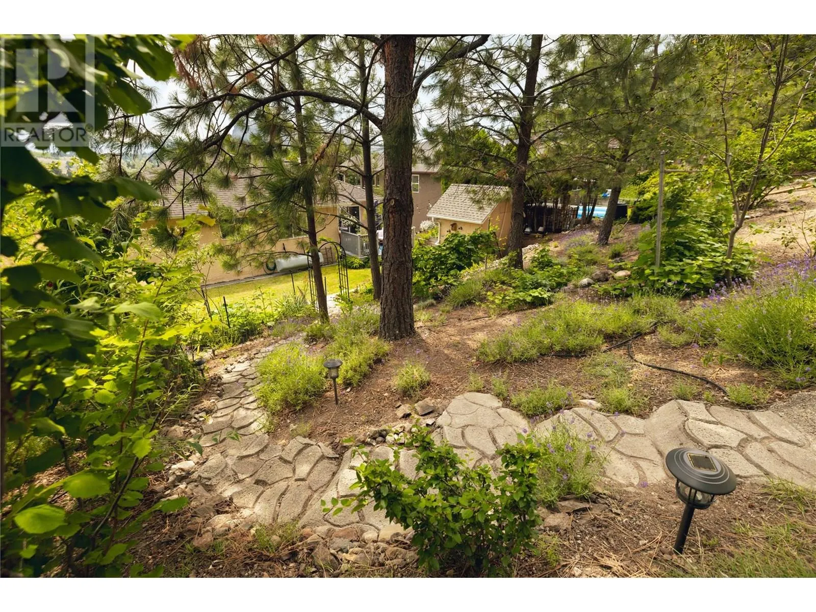 1068 Caledonia Way