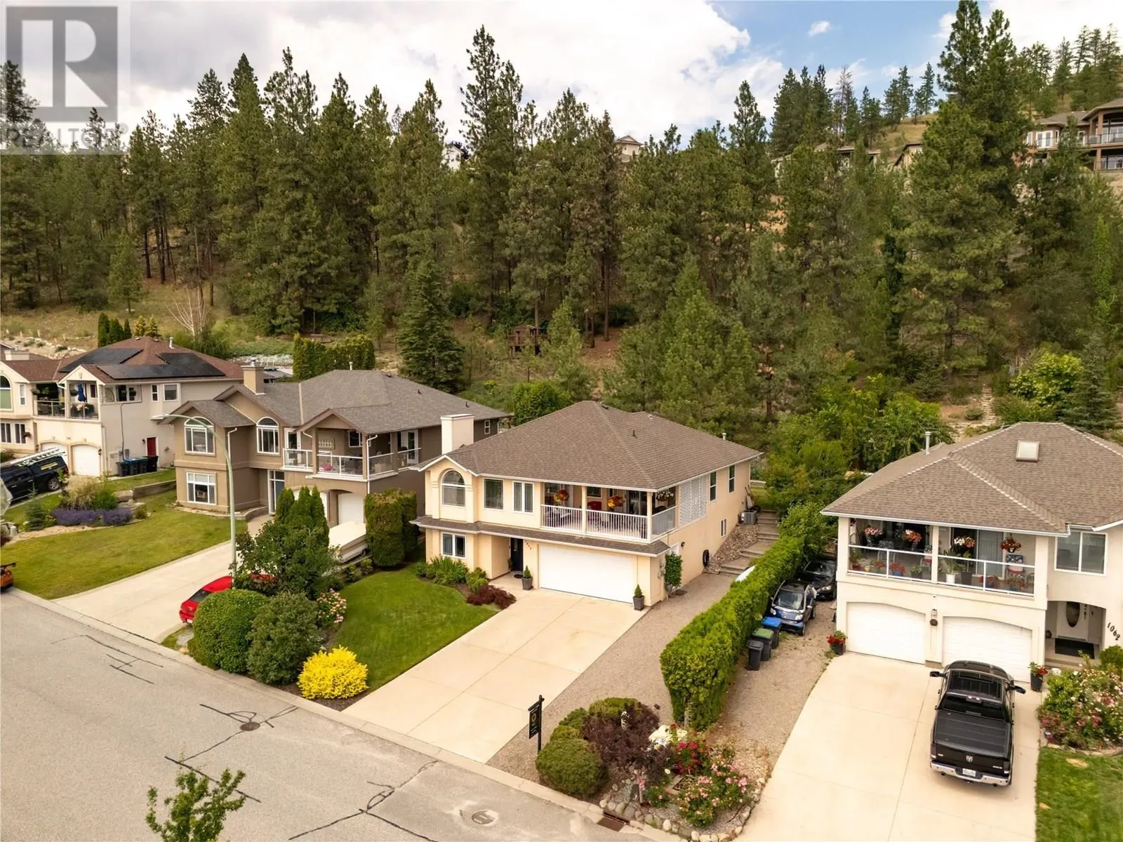 1068 Caledonia Way