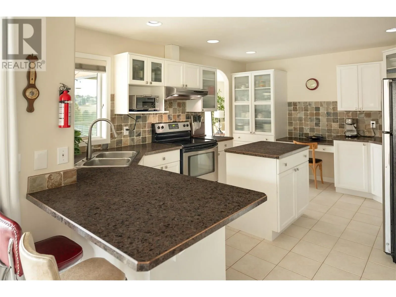 1068 Caledonia Way