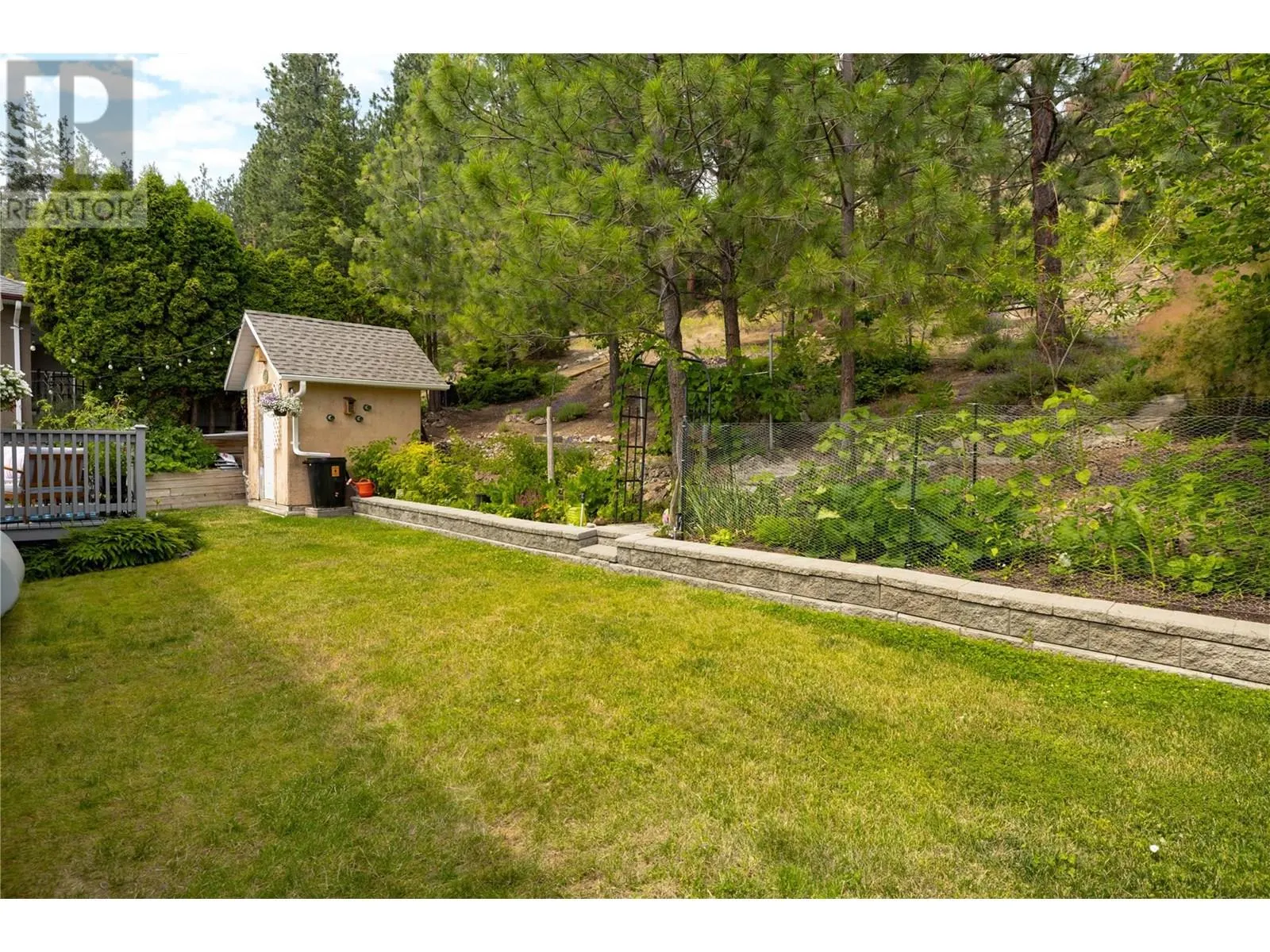 1068 Caledonia Way