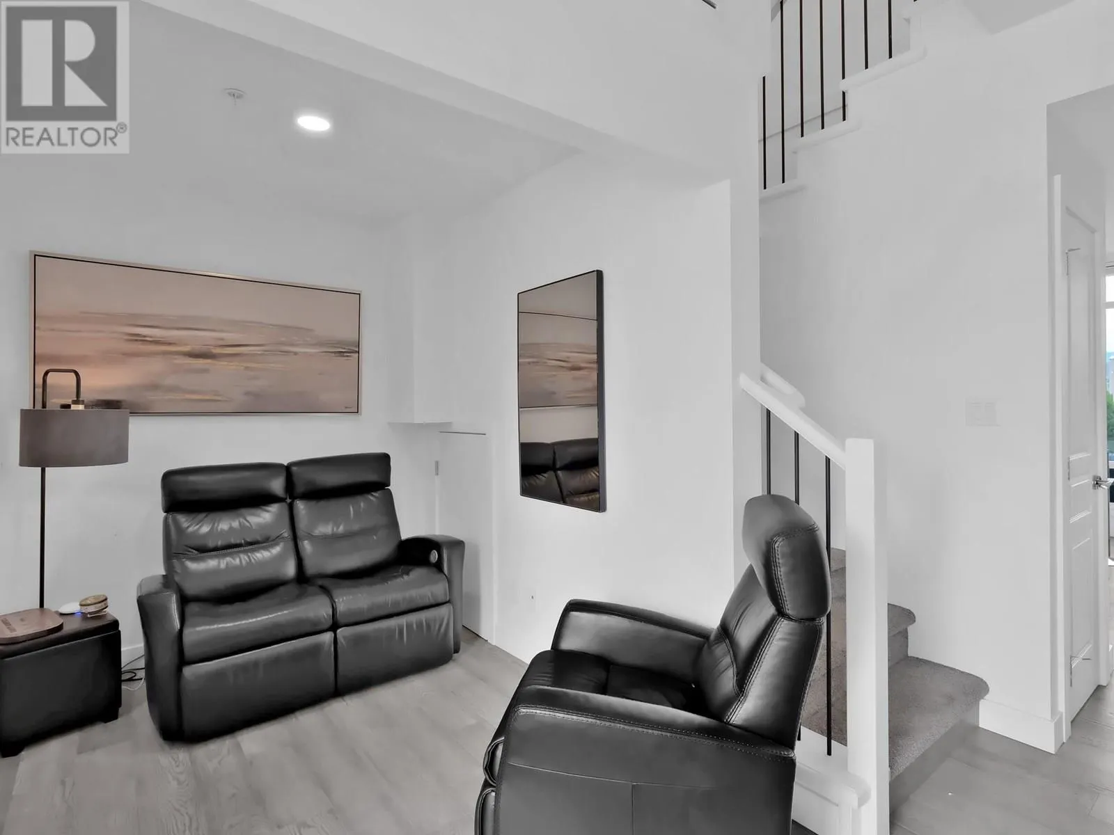 1151 Sunset Drive Unit# 106