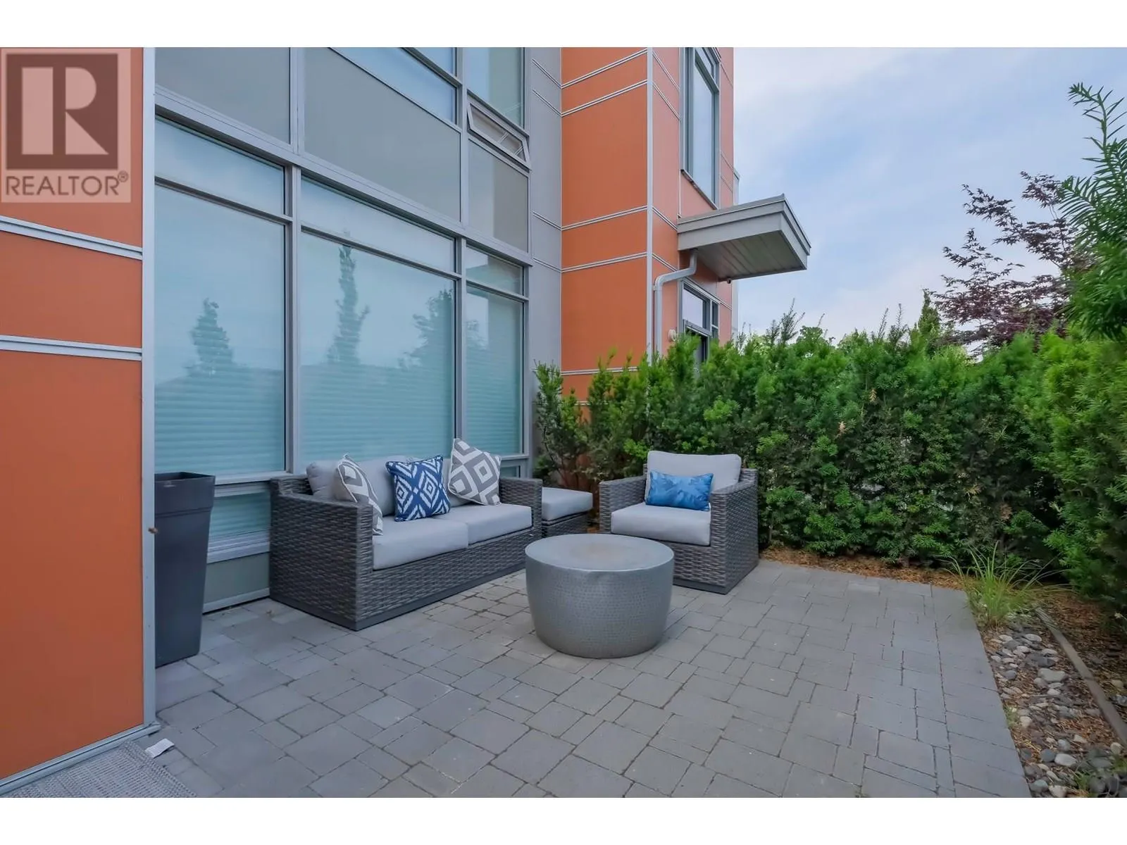 1151 Sunset Drive Unit# 106
