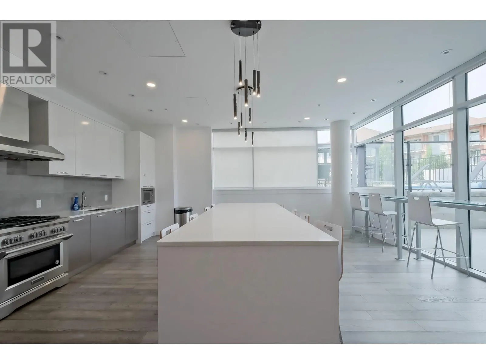 1151 Sunset Drive Unit# 106