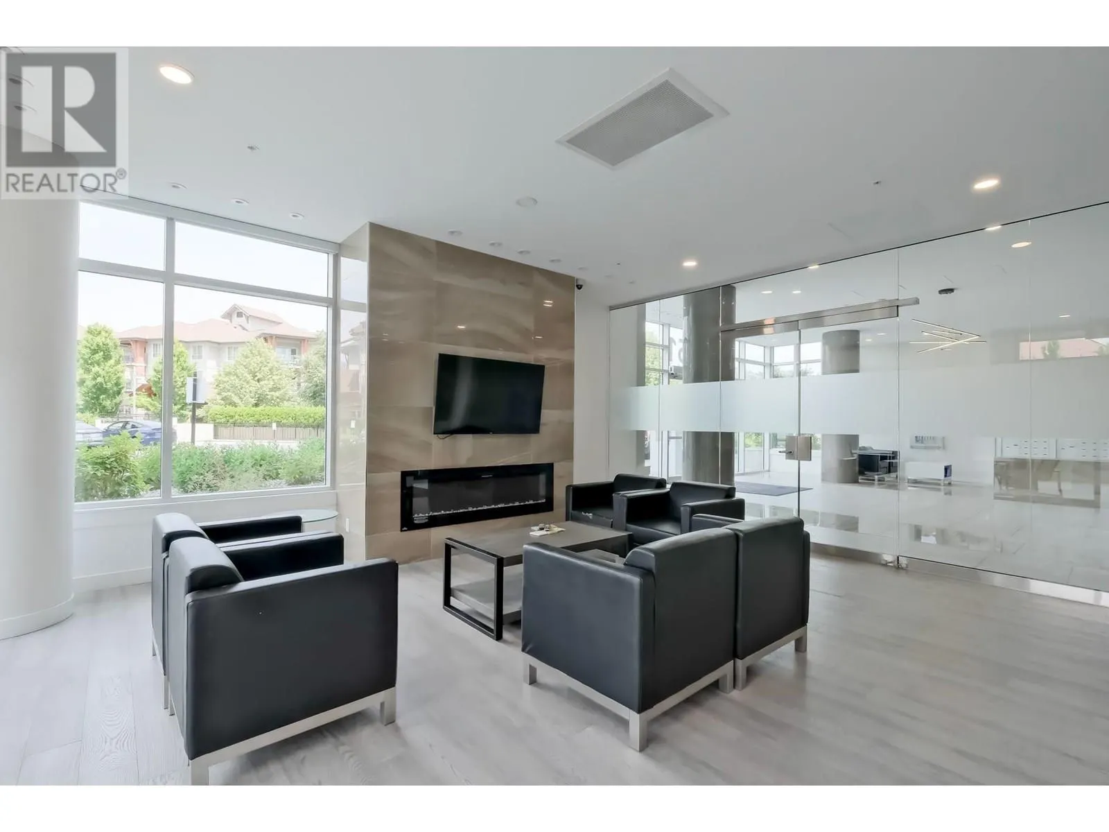 1151 Sunset Drive Unit# 106