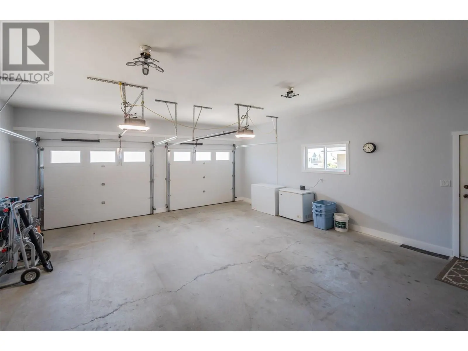 153 WESTVIEW Drive