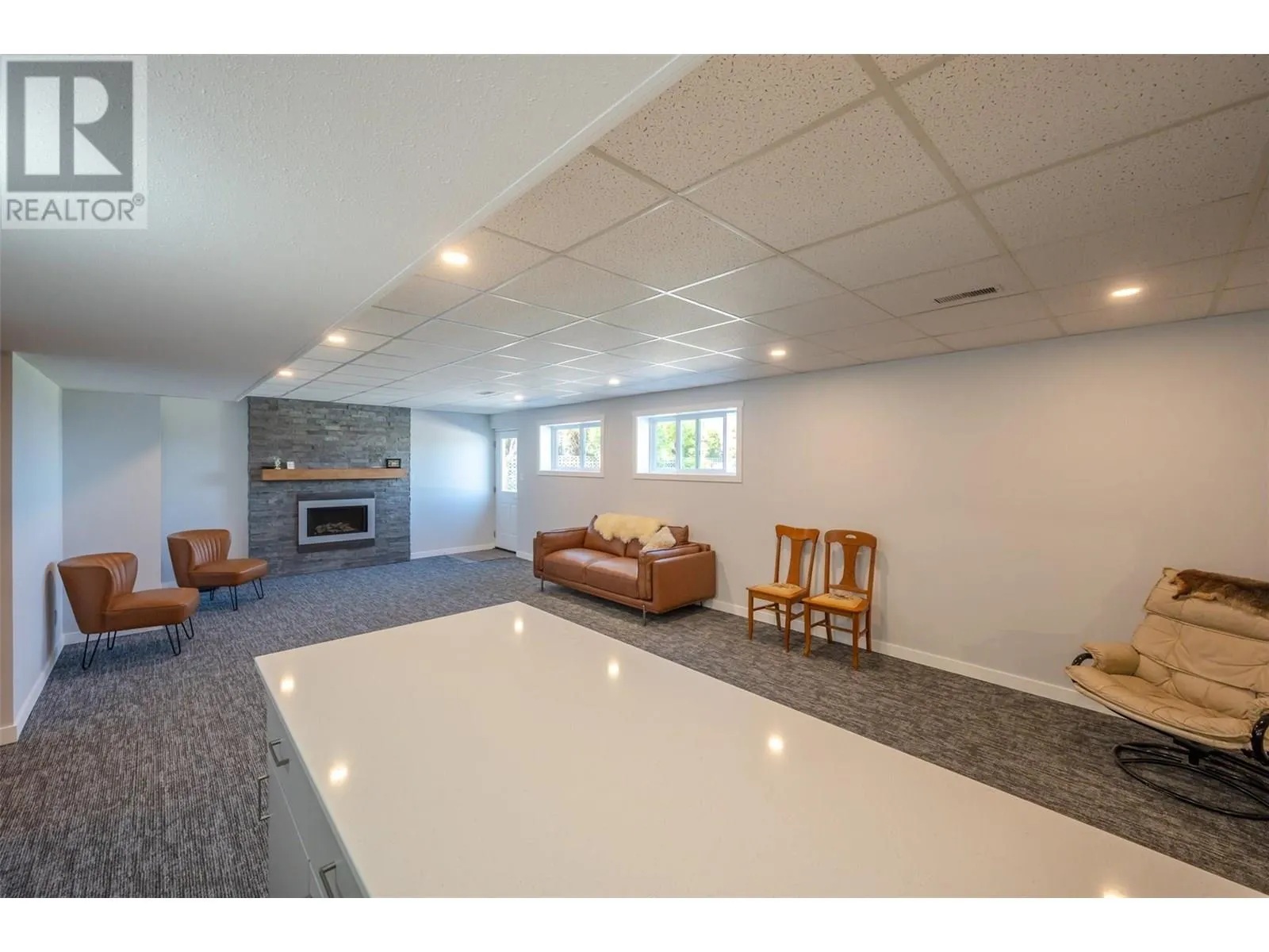 153 WESTVIEW Drive
