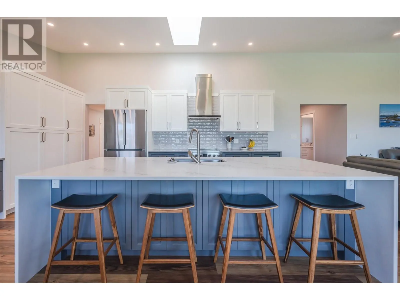153 WESTVIEW Drive