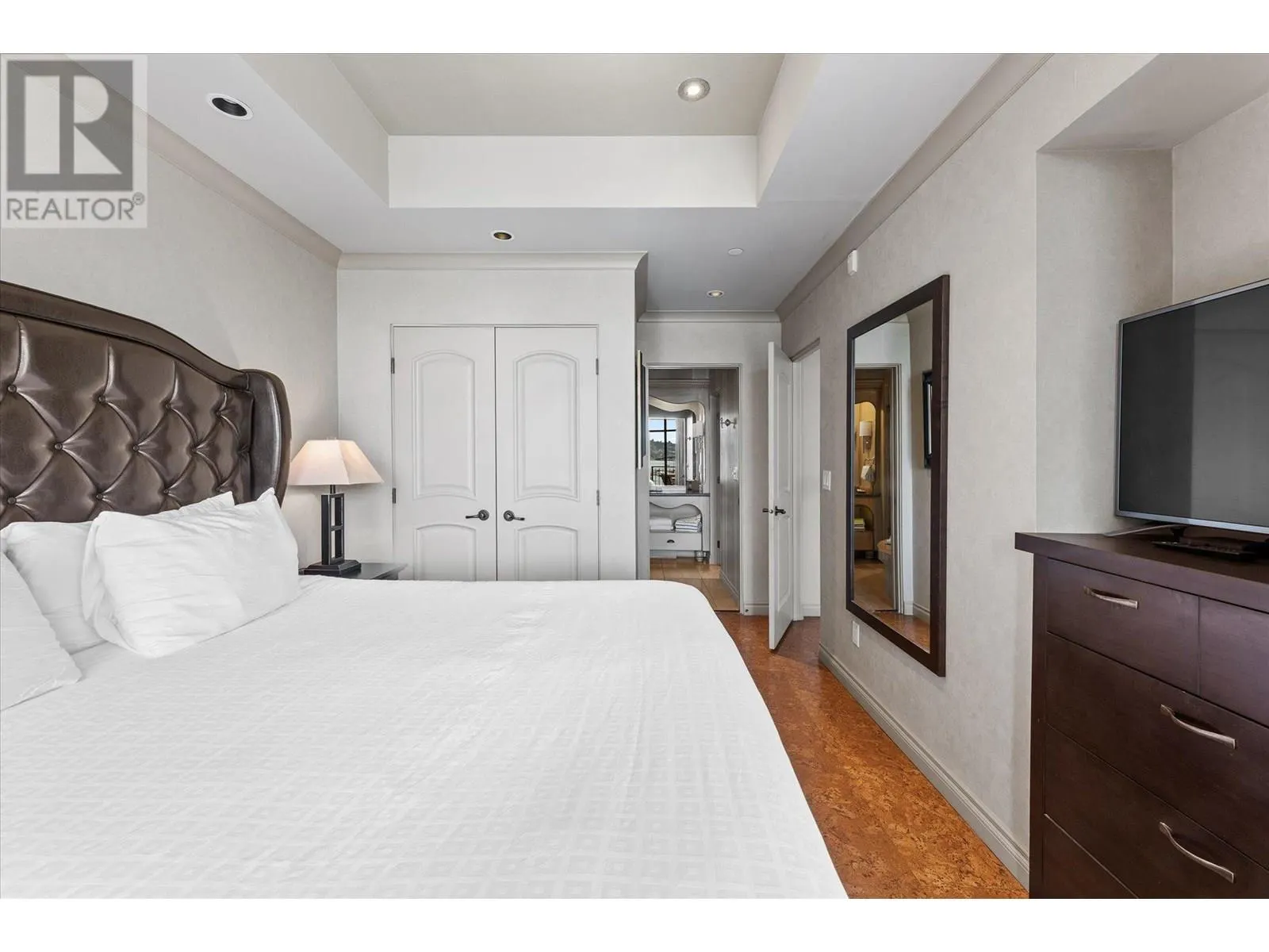 1288 Water Street Unit# 355