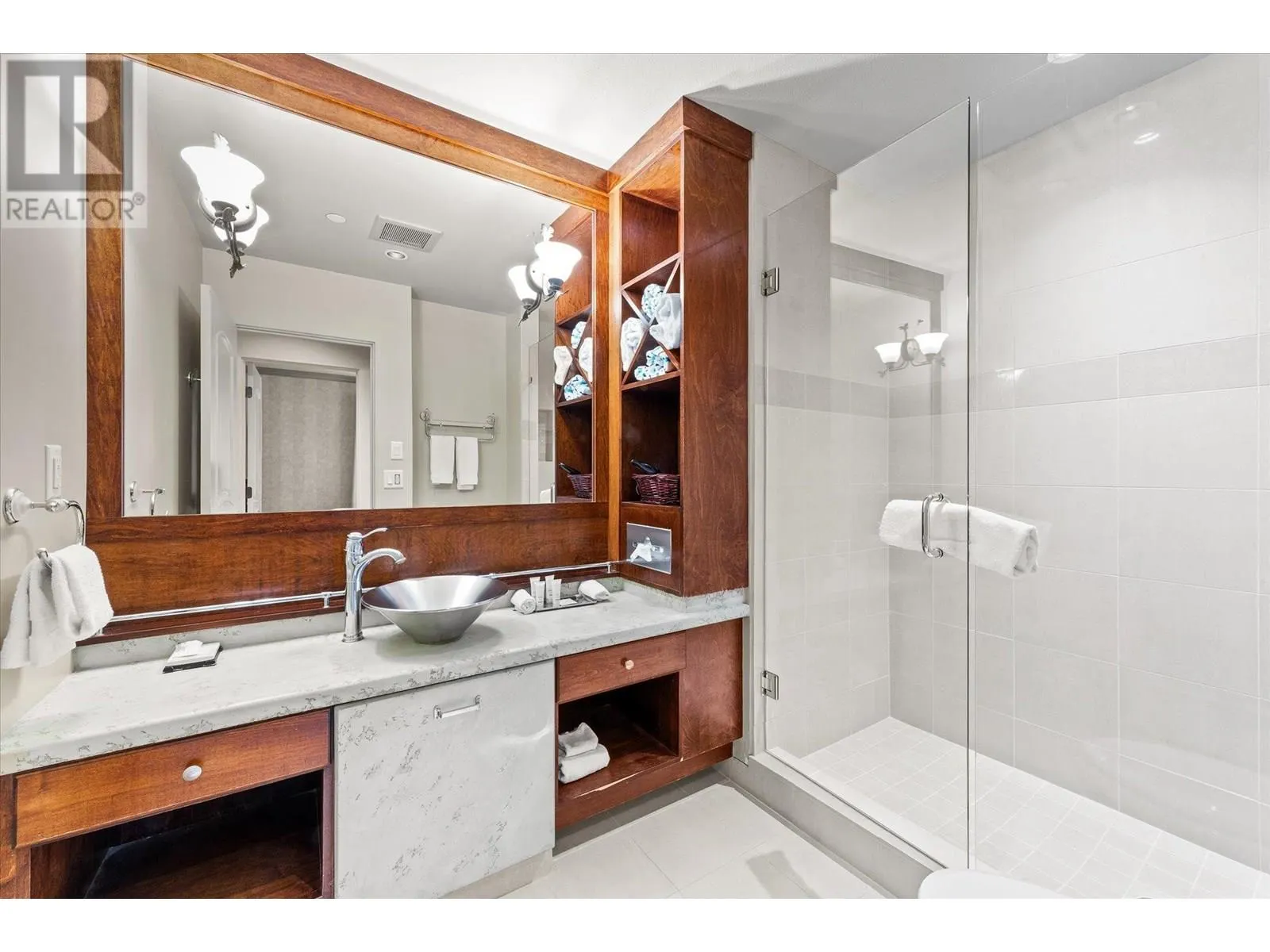 1288 Water Street Unit# 355
