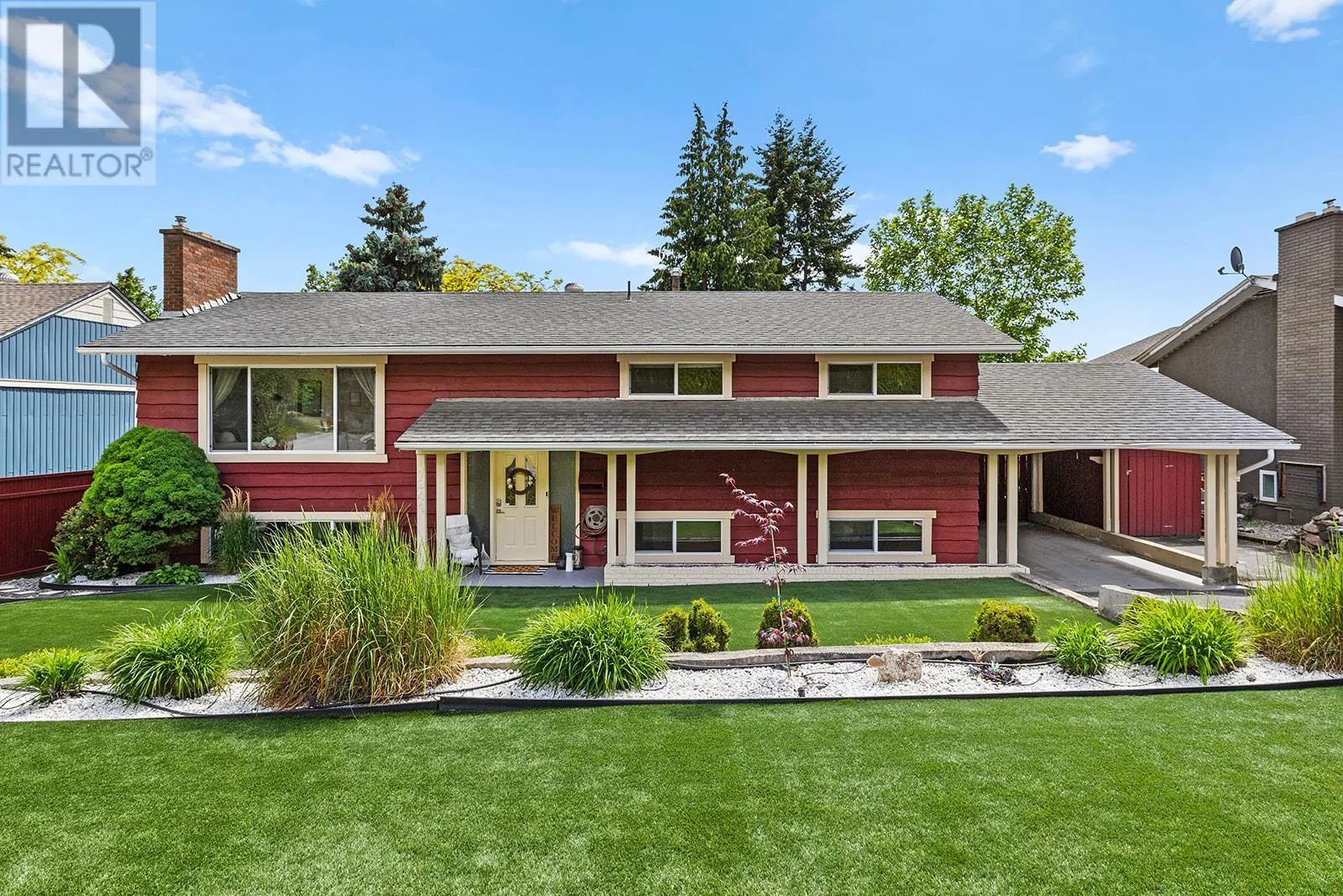 1341 Monterey Crescent