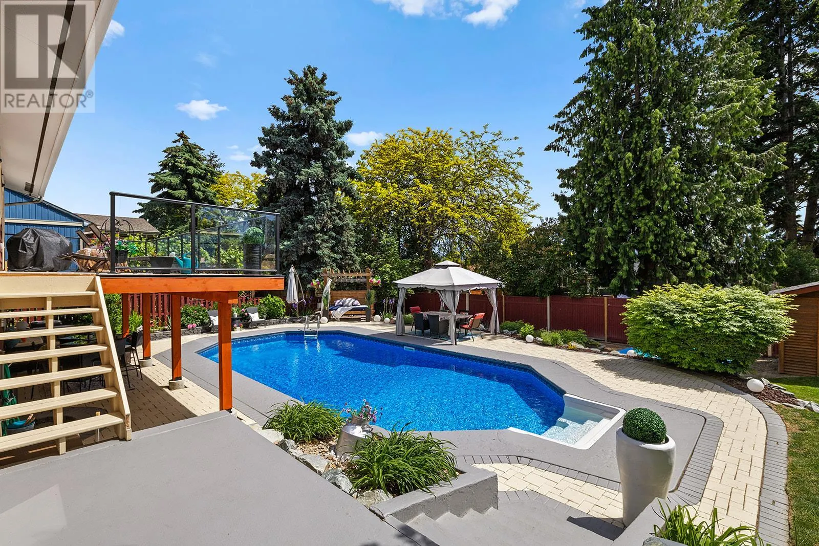 1341 Monterey Crescent