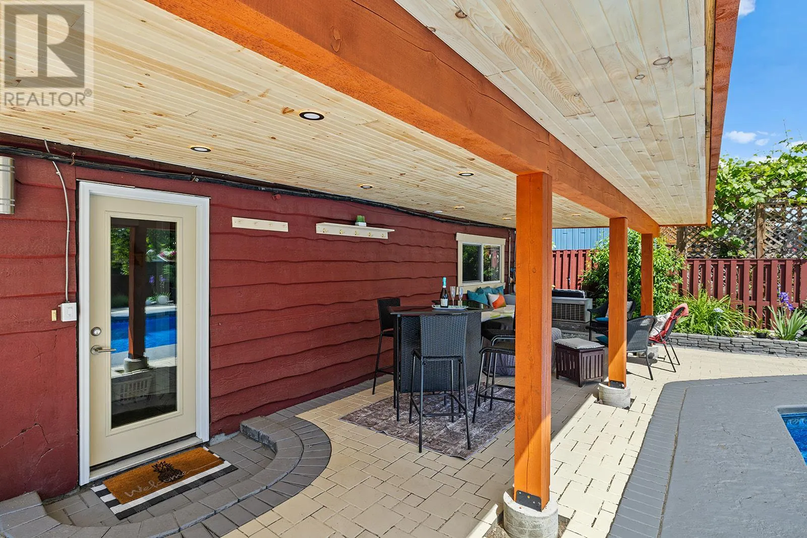 1341 Monterey Crescent