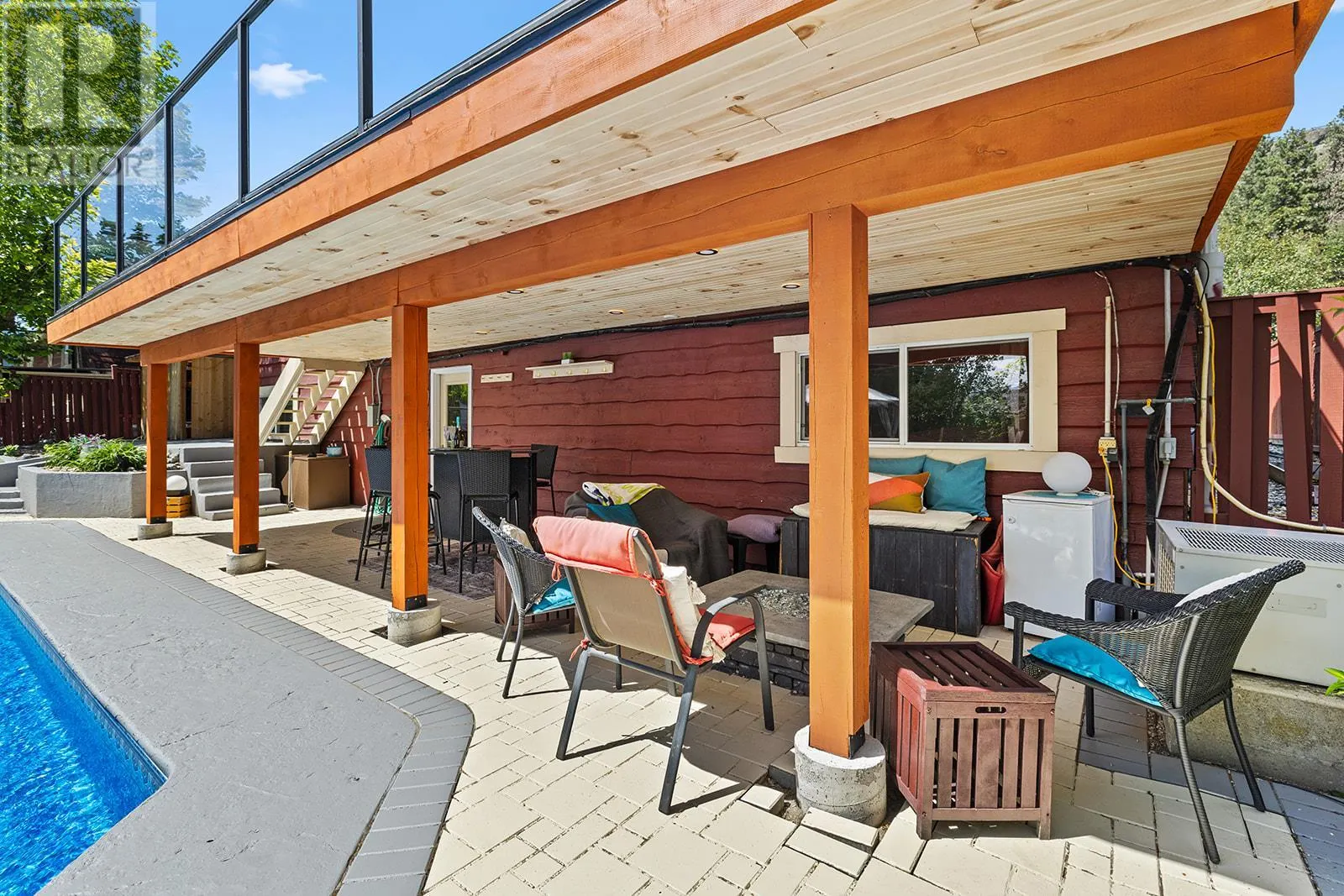 1341 Monterey Crescent