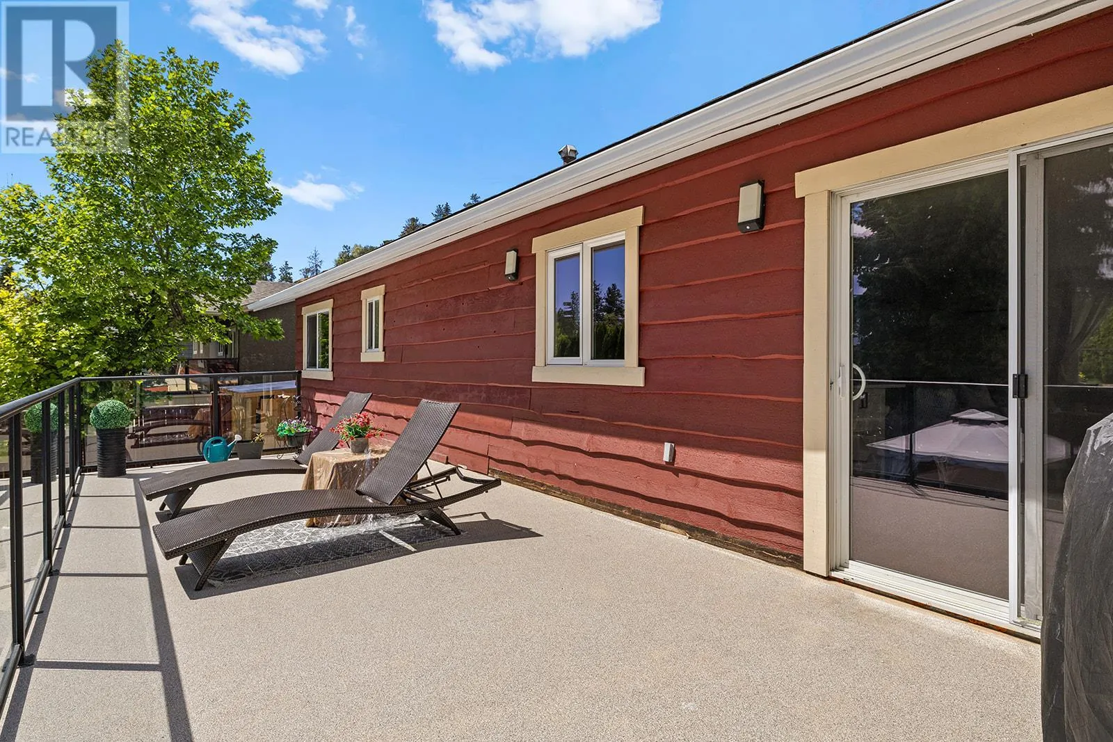 1341 Monterey Crescent