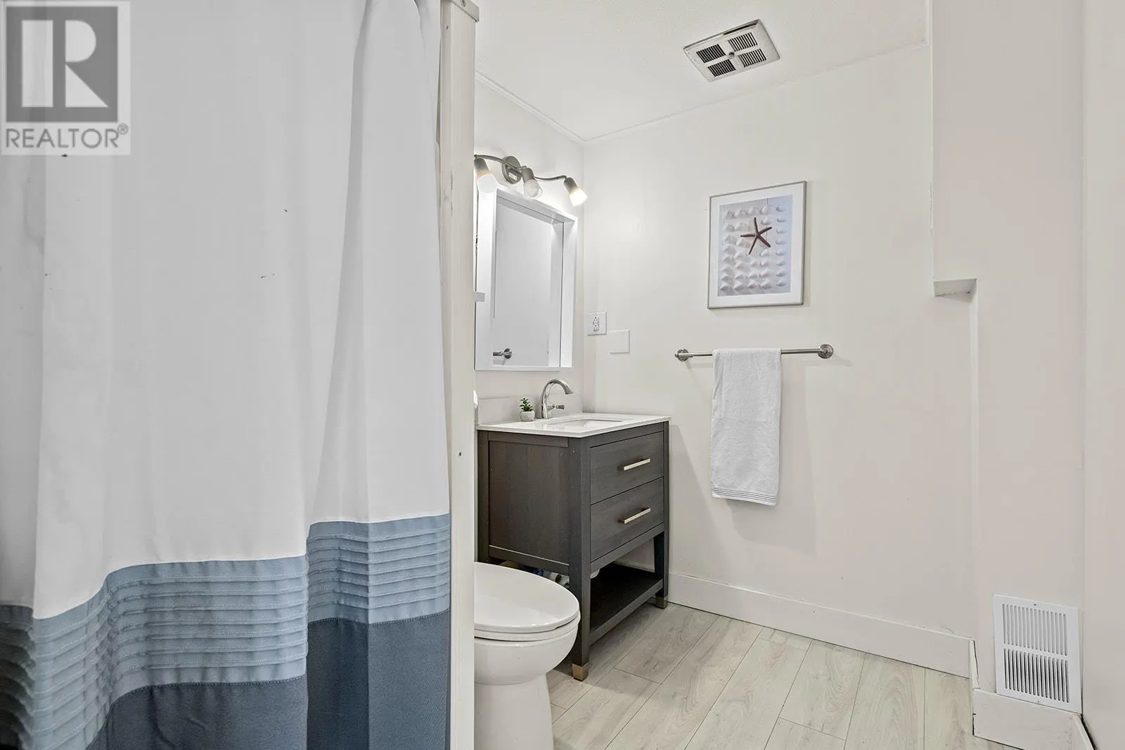 1341 Monterey Crescent
