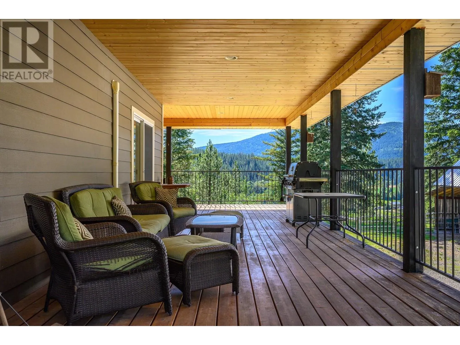 3186 Salmon River Road