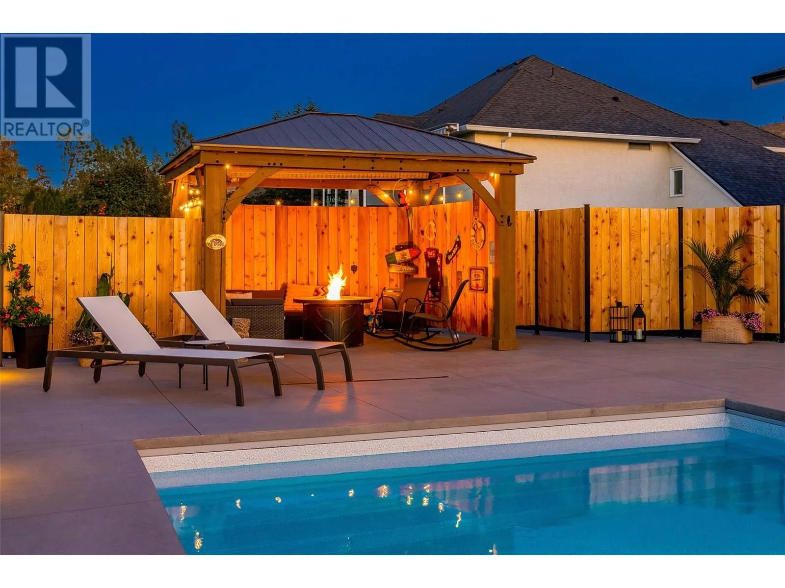 415 Curlew Drive
