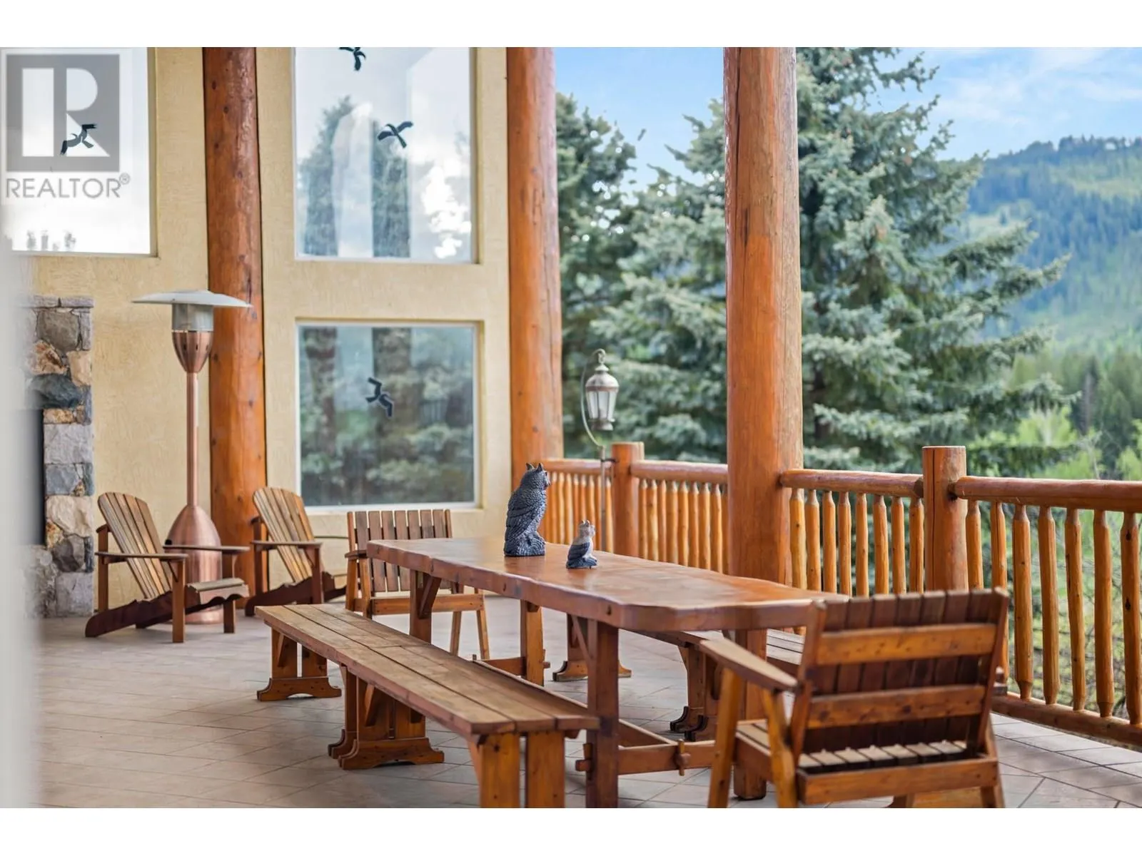 910 Lumby Mabel Lake Road