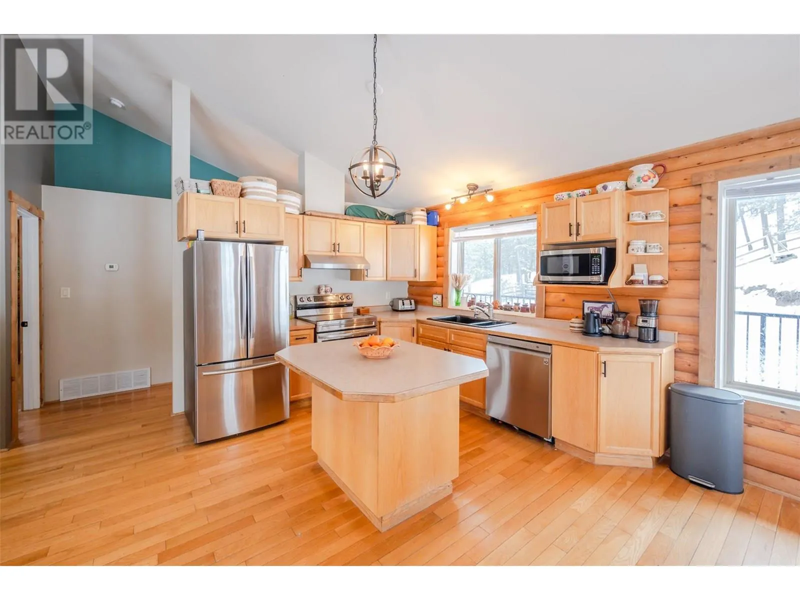 105 Saddlehorn Drive