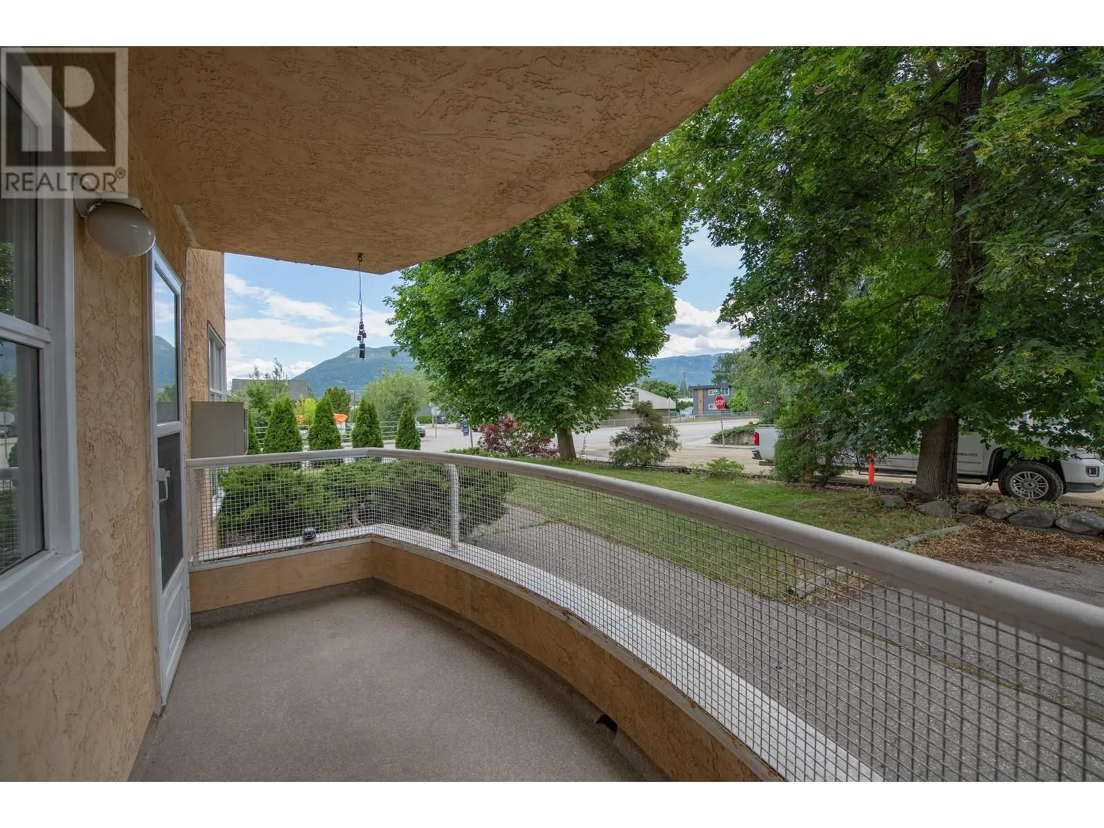 703 Granville Avenue Unit# 103