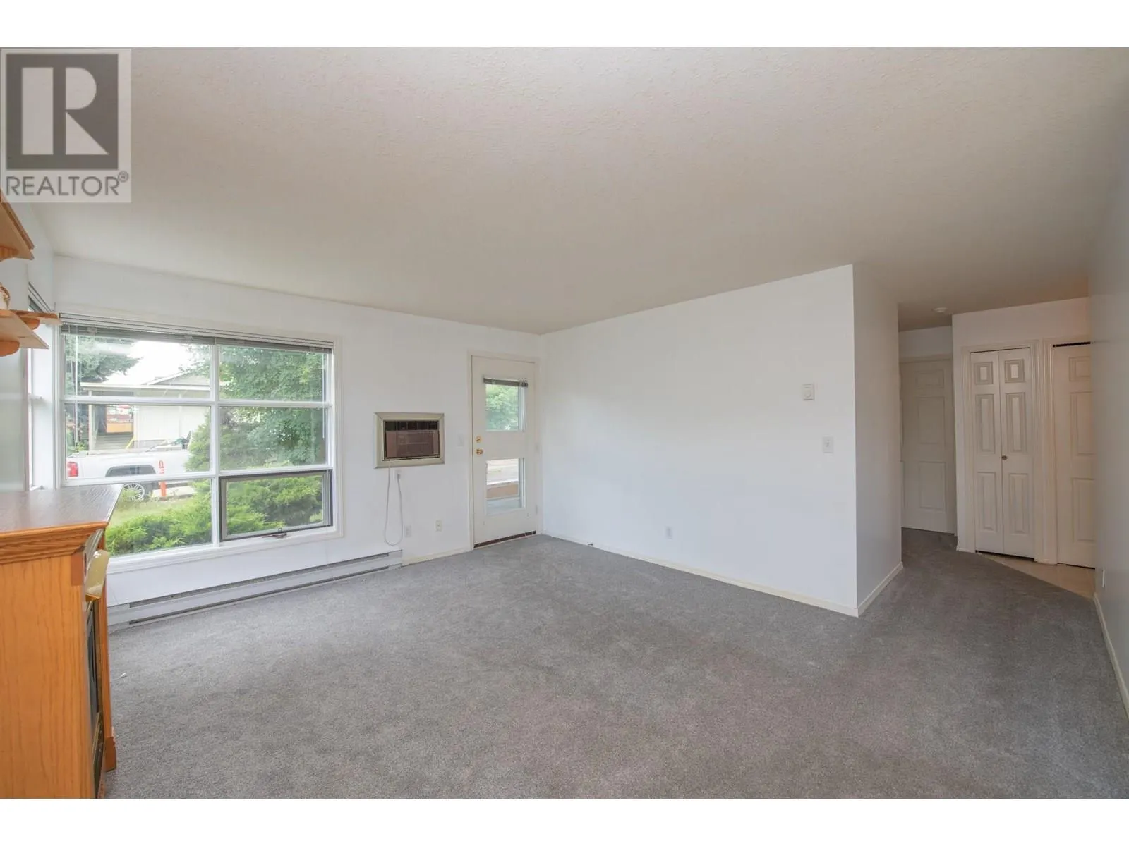 703 Granville Avenue Unit# 103