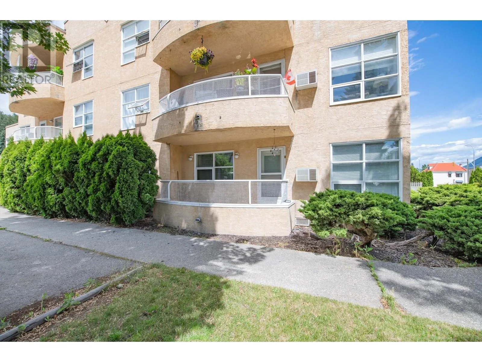 703 Granville Avenue Unit# 103