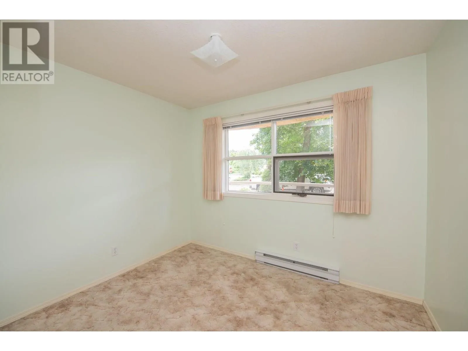 703 Granville Avenue Unit# 103