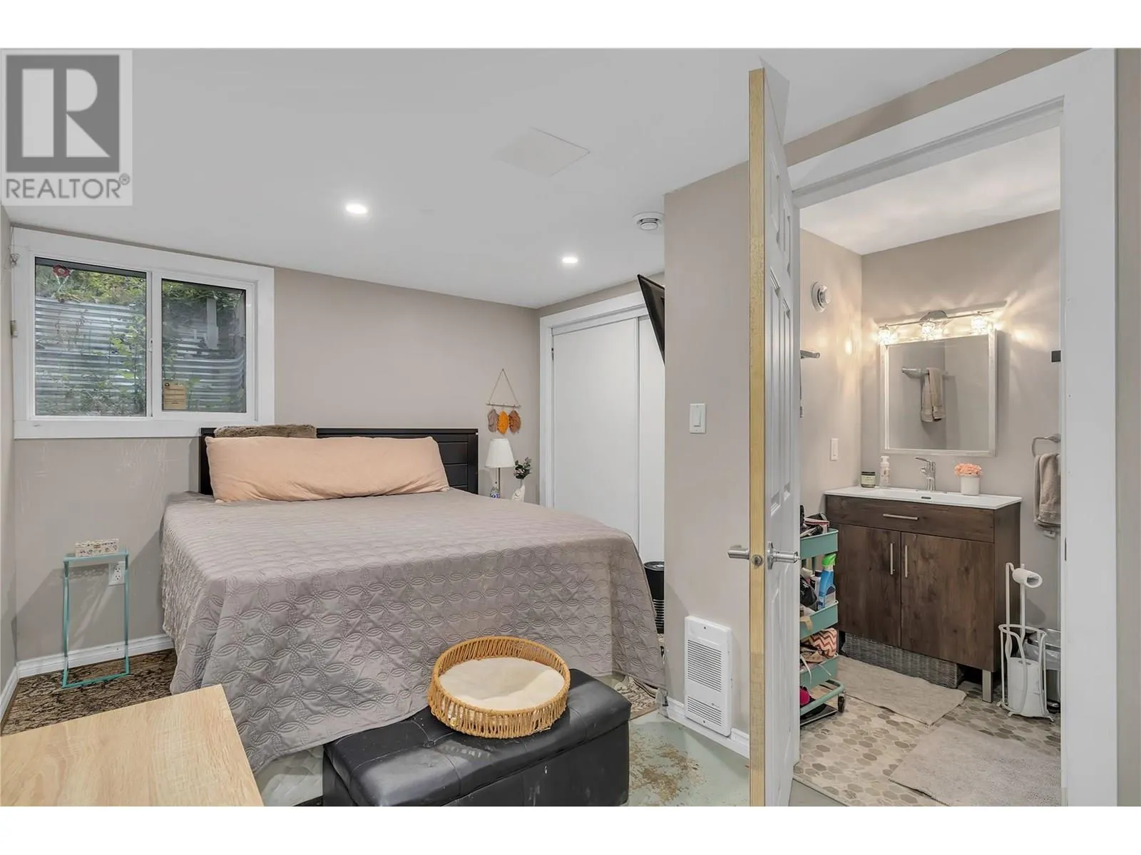 500 Lester Road Unit# 6