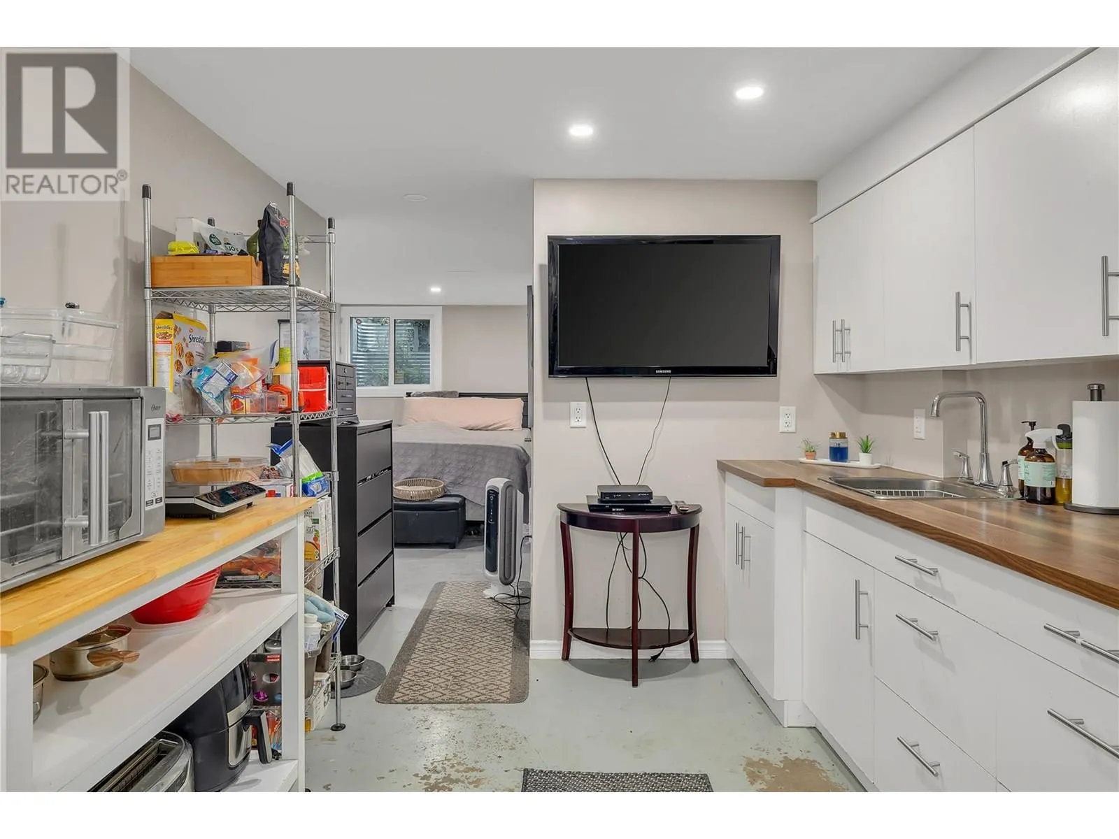500 Lester Road Unit# 6