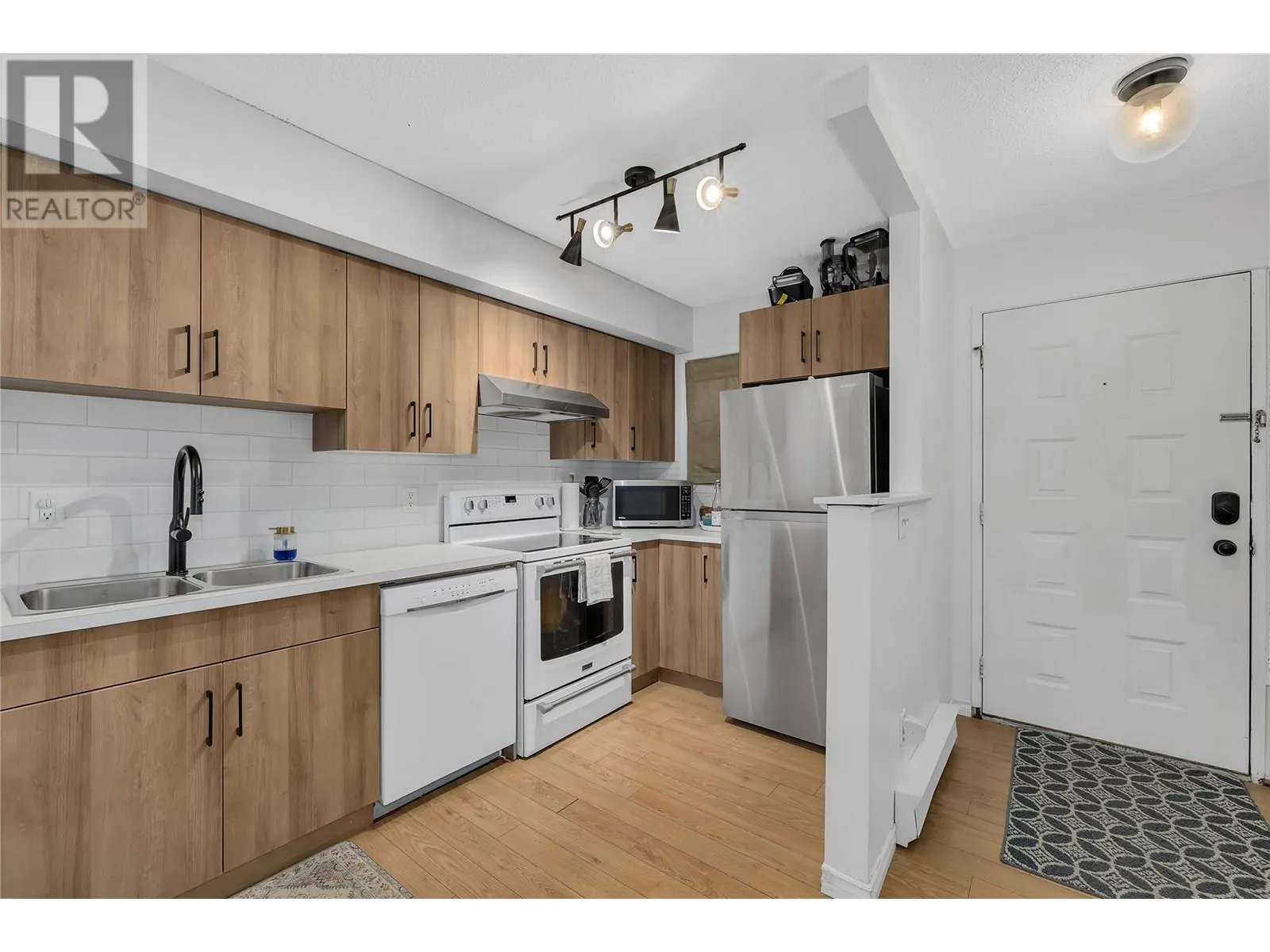 500 Lester Road Unit# 6