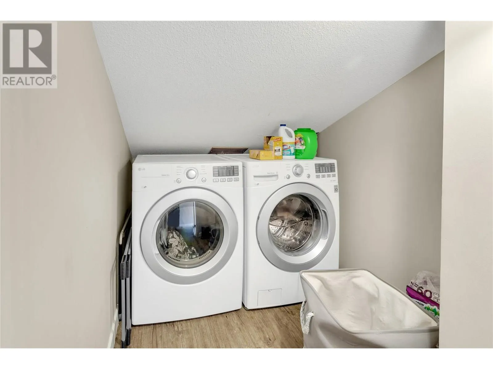 3155 Gordon Drive Unit# 209