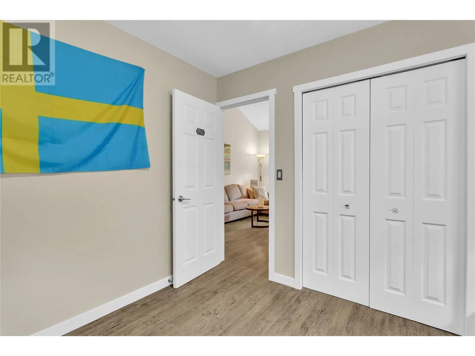 3155 Gordon Drive Unit# 209