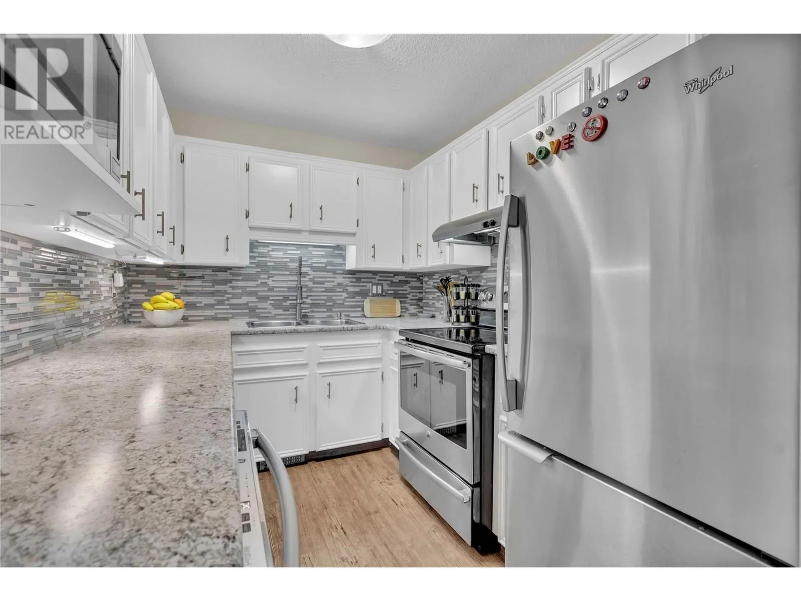 3155 Gordon Drive Unit# 209