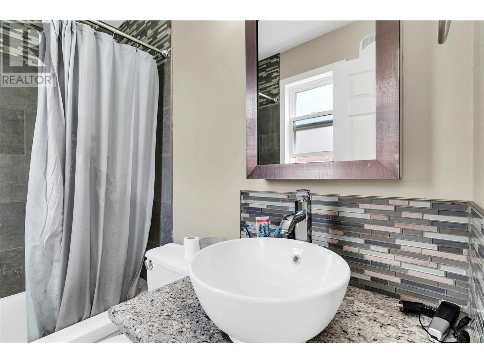 3155 Gordon Drive Unit# 209