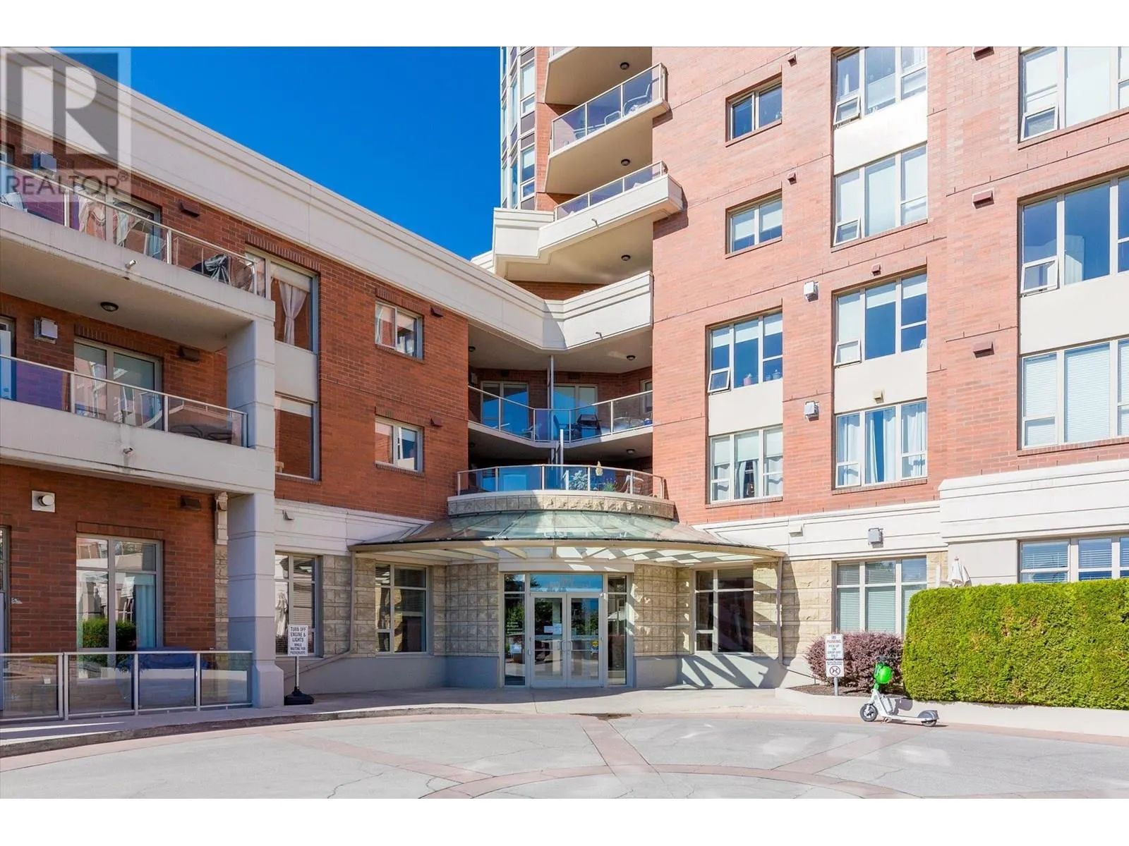 1160 Bernard Avenue Unit# 1207