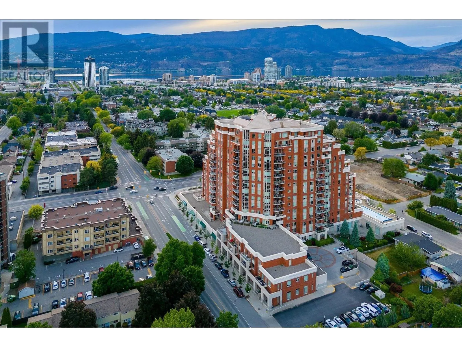 1160 Bernard Avenue Unit# 1207
