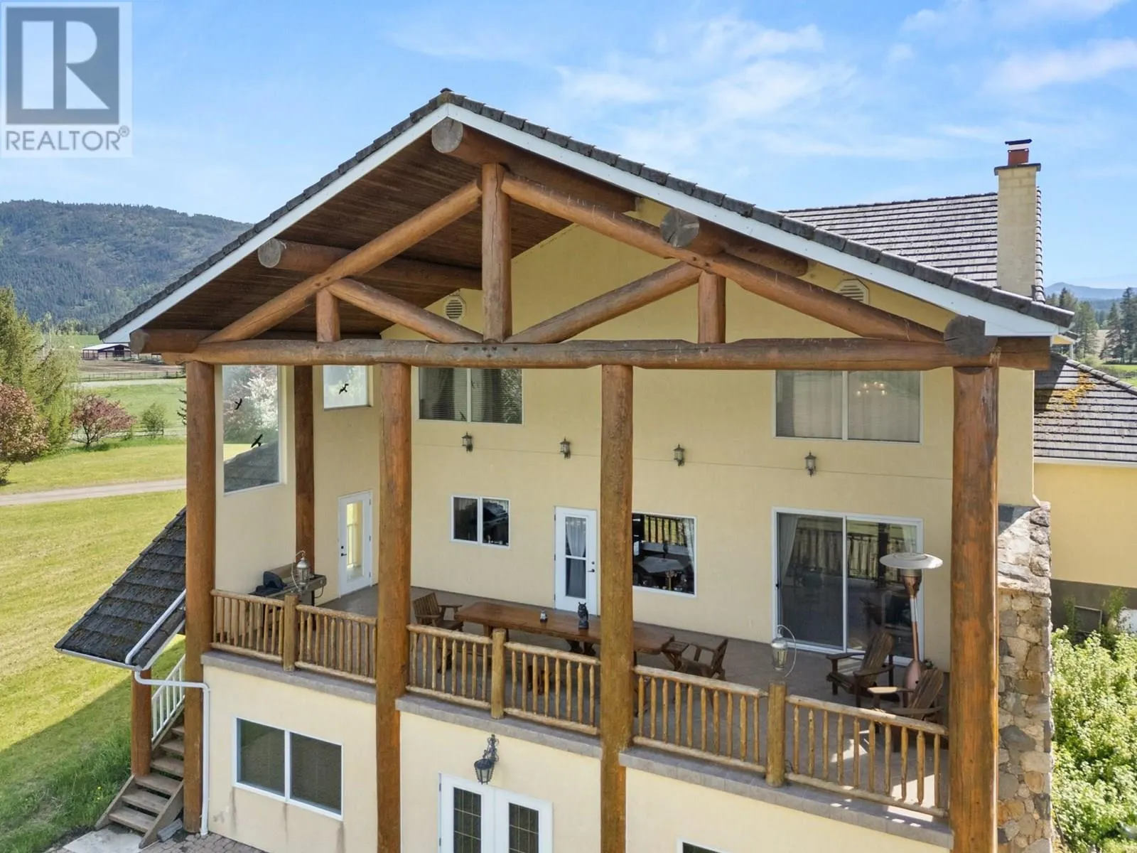 910 Lumby Mabel Lake Road