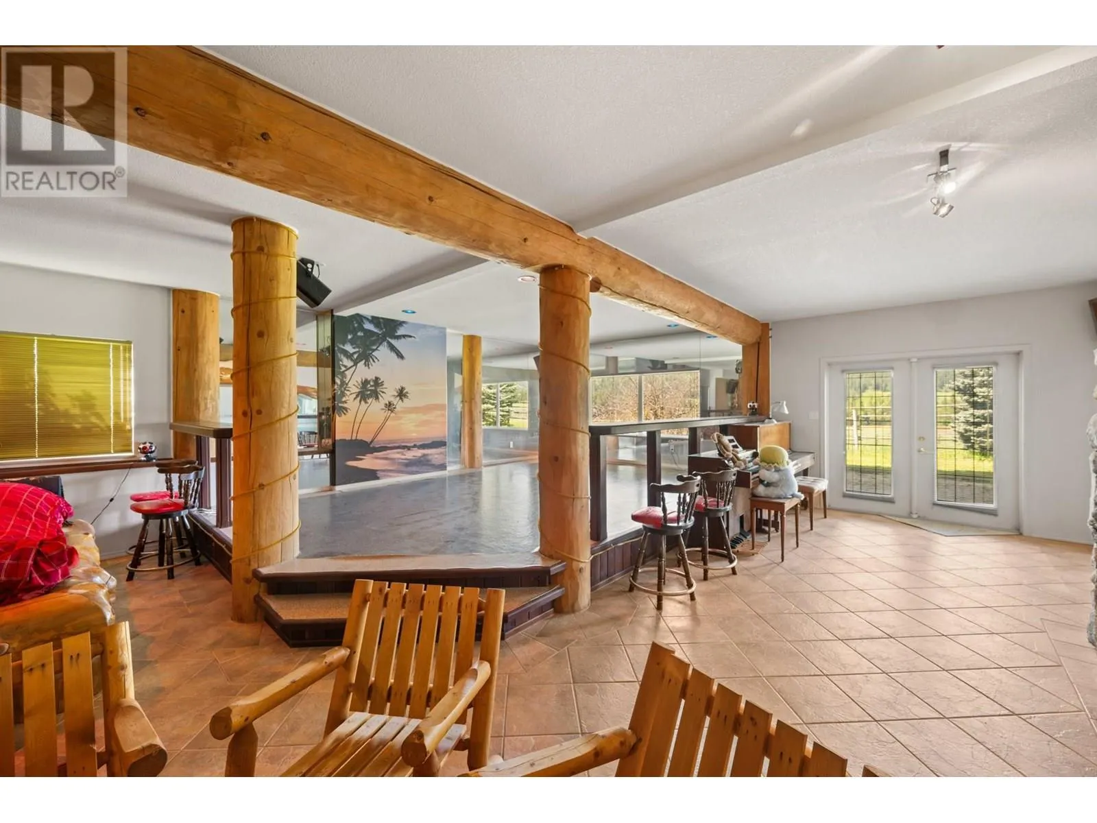 910 Lumby Mabel Lake Road