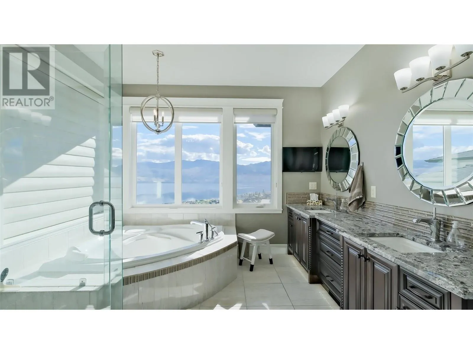 1505 Pinot Noir Drive