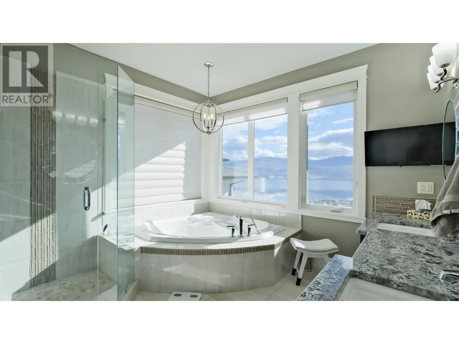 1505 Pinot Noir Drive