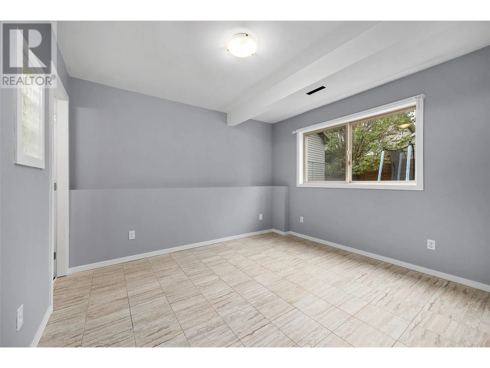 1503 Tanemura Crescent