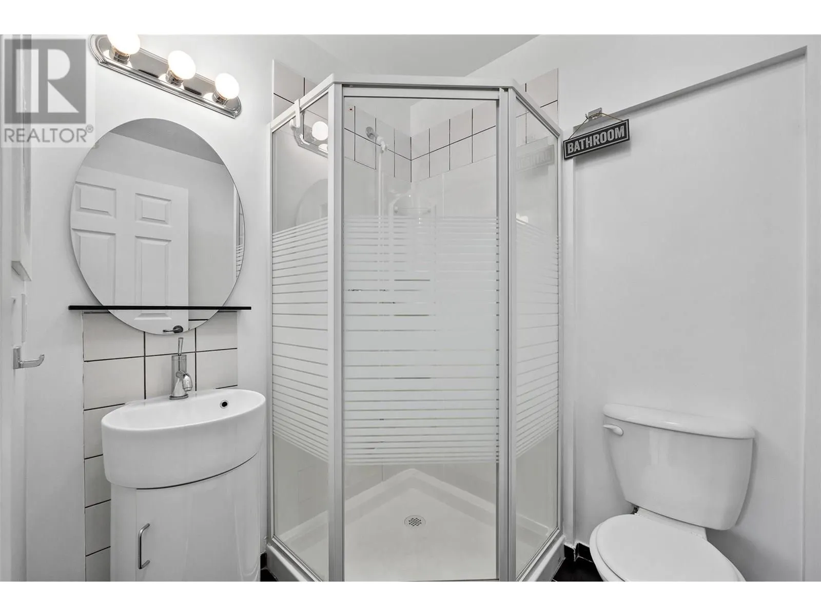 1503 Tanemura Crescent