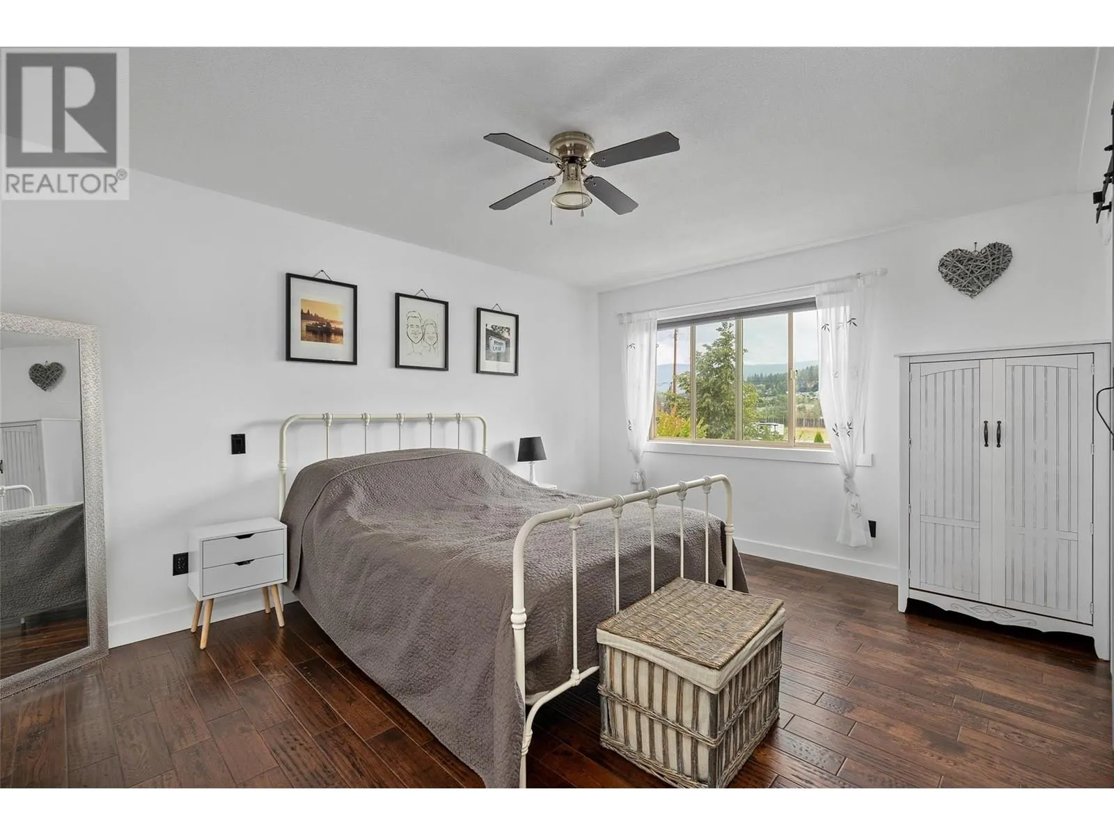 1503 Tanemura Crescent
