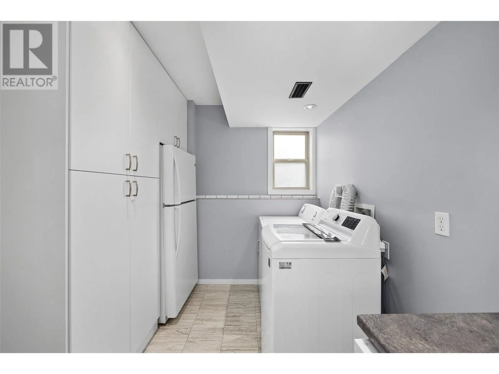 1503 Tanemura Crescent