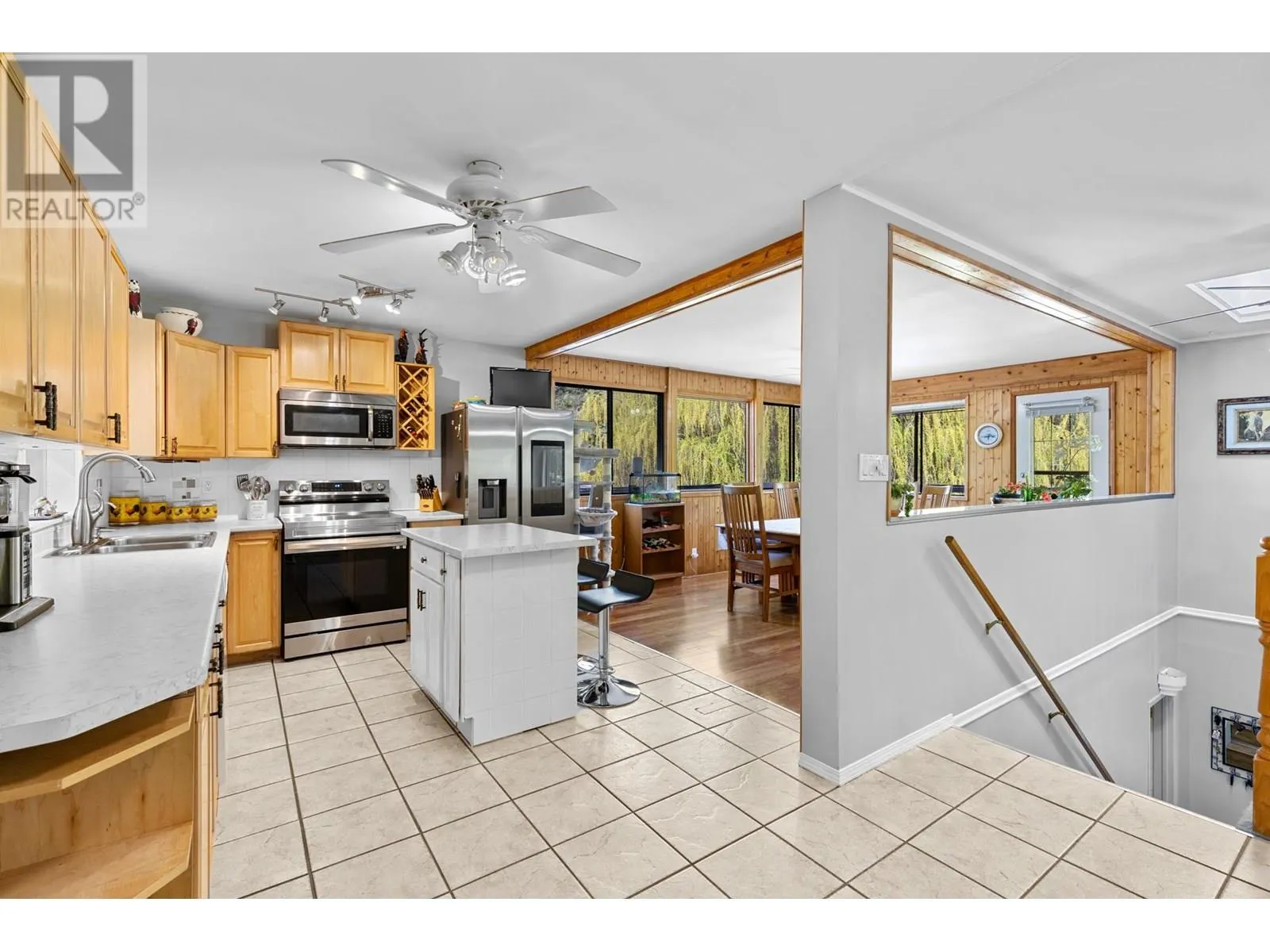 28000 GARNET VALLEY Road