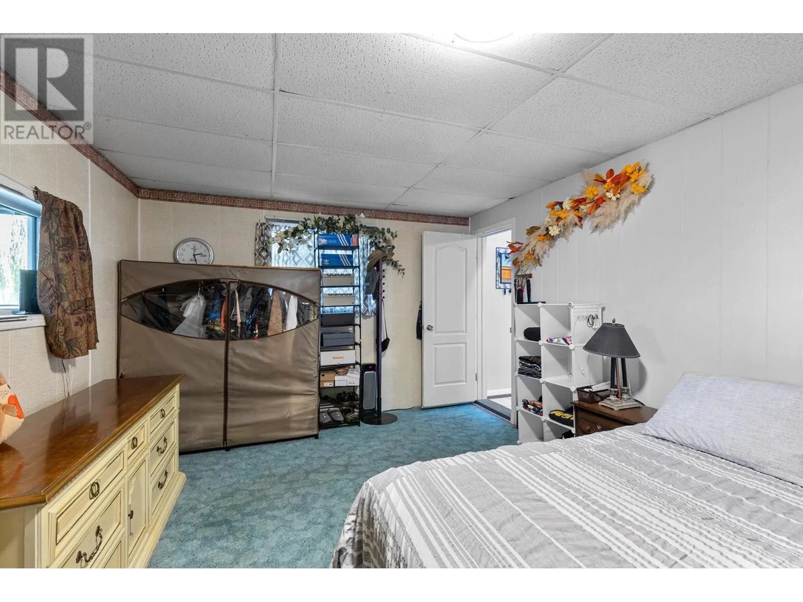 28000 GARNET VALLEY Road